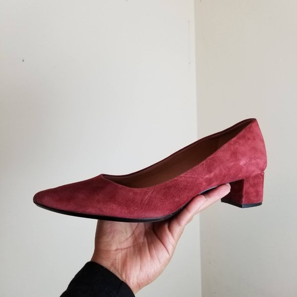 Calvin Klein GENOVEVA point toe chunky heel - Picture 10 of 11